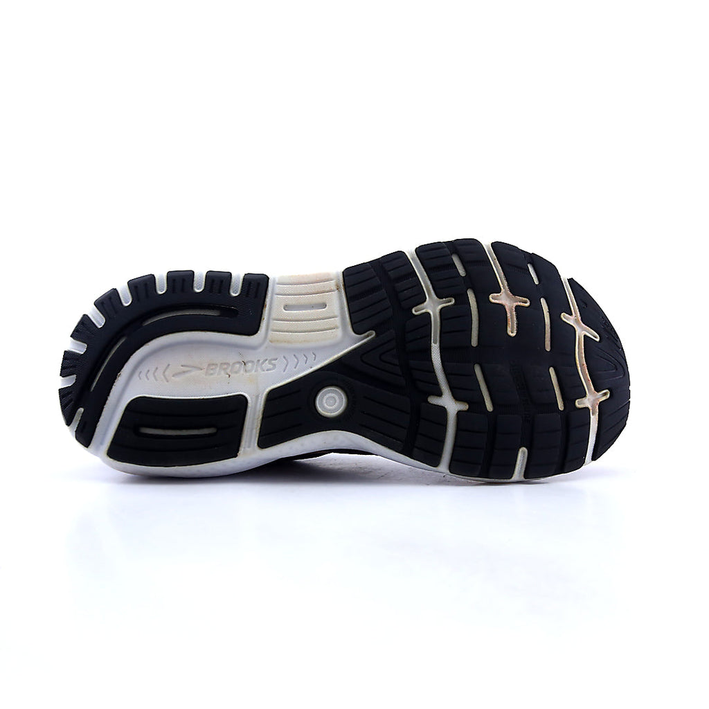 BROOKS GHOST 16