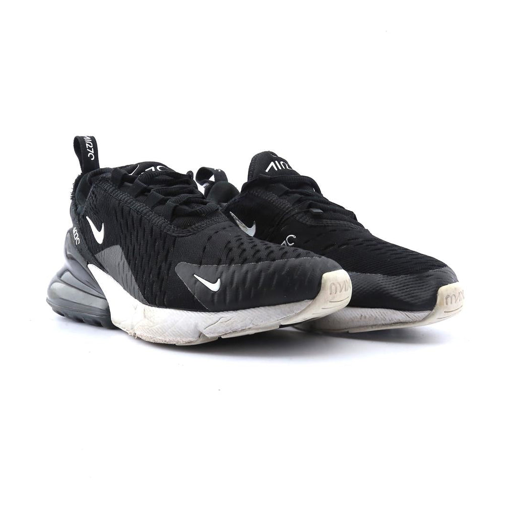 NIKE  AIR MAX 270