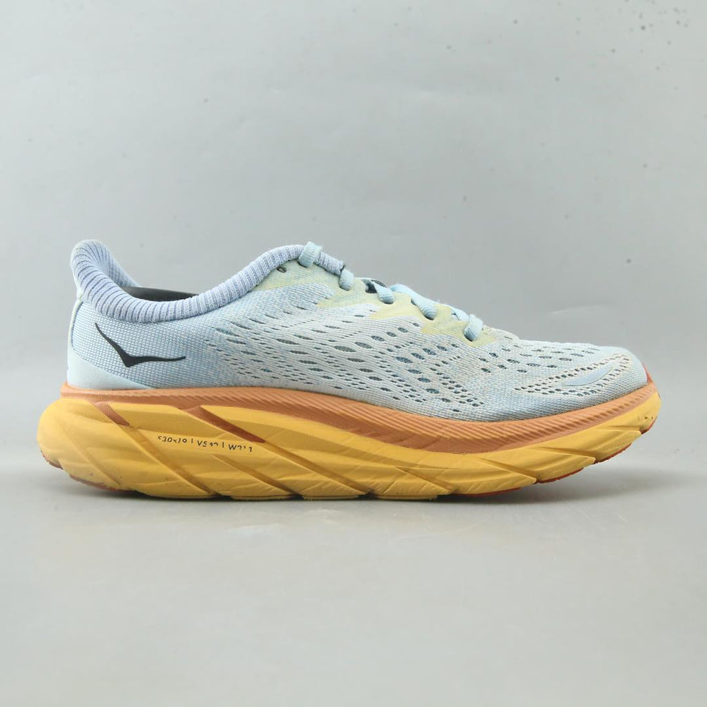 HOKA ONE ONE CLIFTON 8