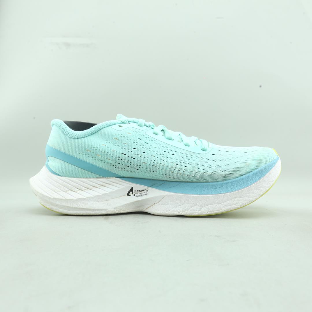 TOPO ATHLETIC SPECTER