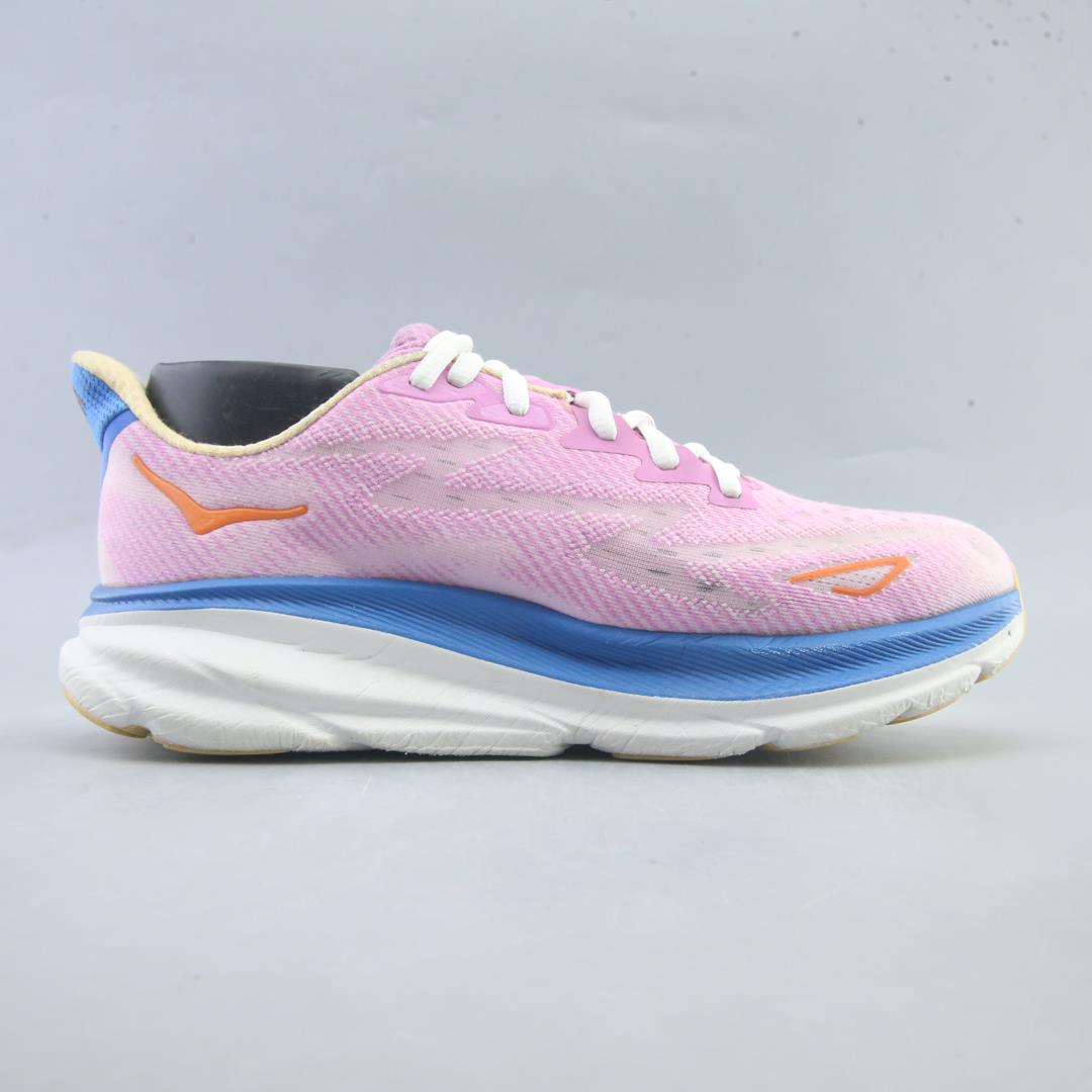 HOKA ONE ONE CLIFTON 9