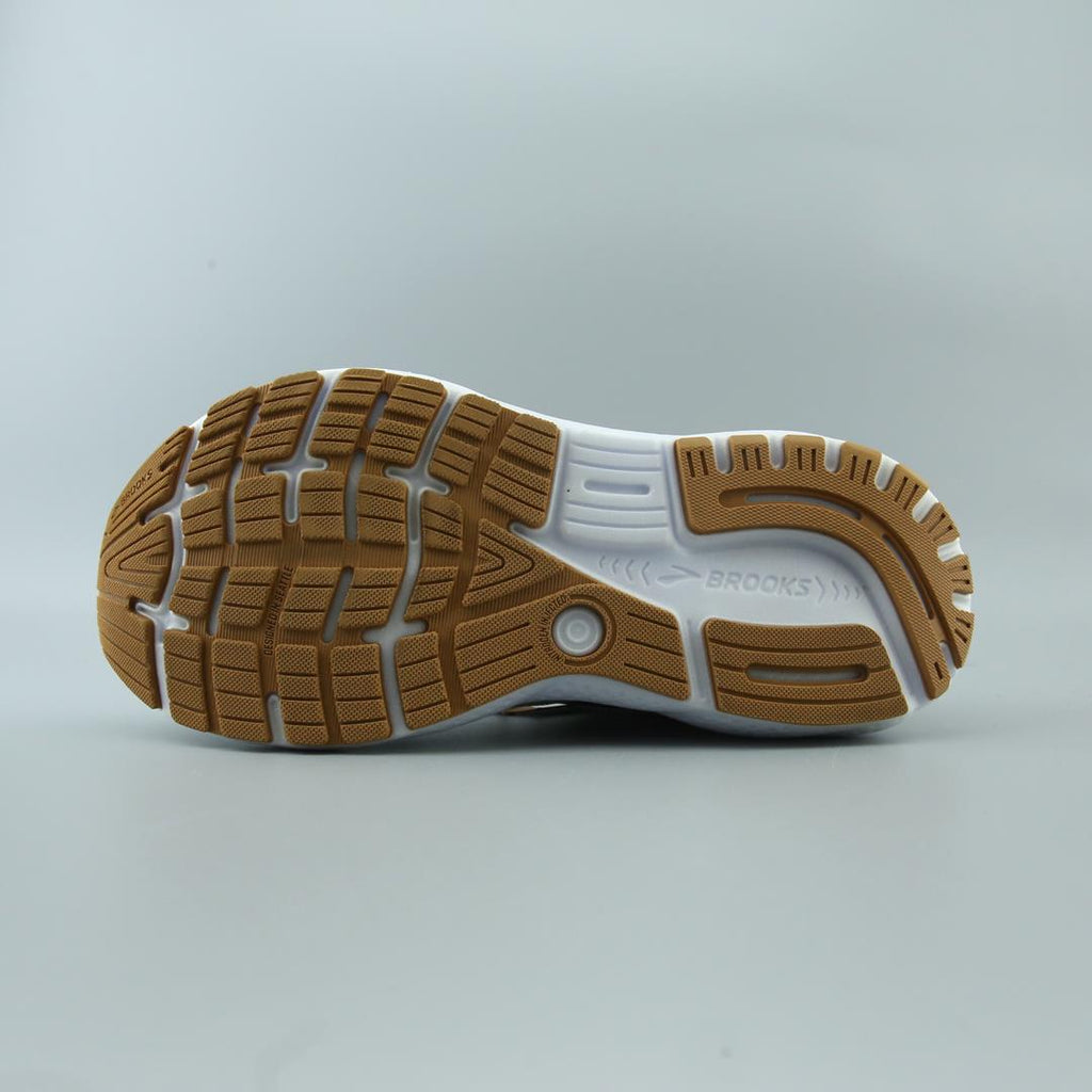 BROOKS GHOST 16