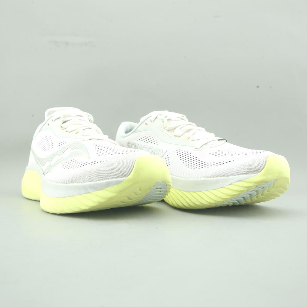SAUCONY  KINVARA 15