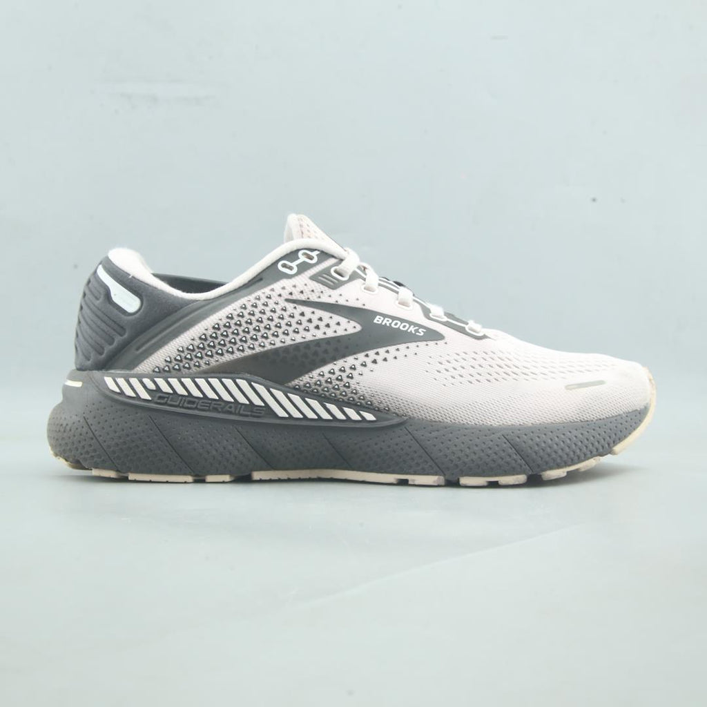 BROOKS ADRENALINE GTS 22