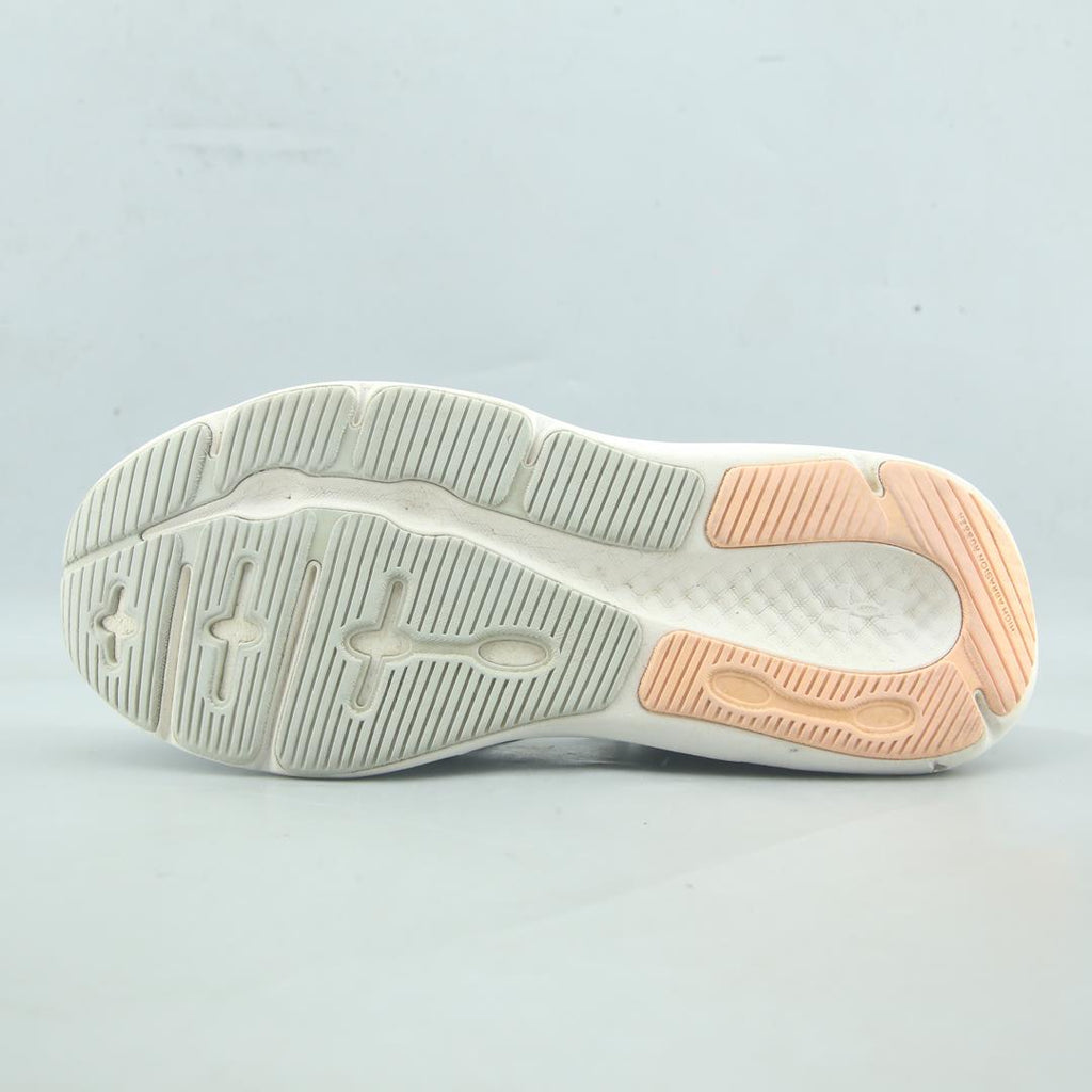 UNDER ARMOUR PURSUIT 3