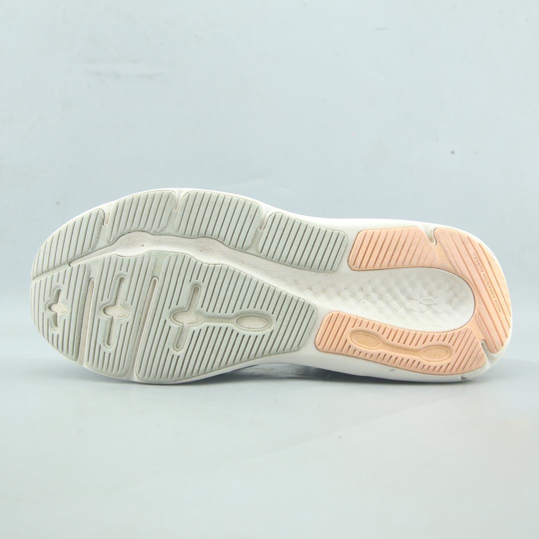 UNDER ARMOUR PURSUIT 3