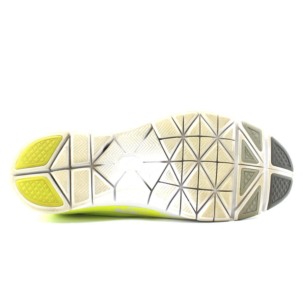 NIKE FREE TR FIT 4