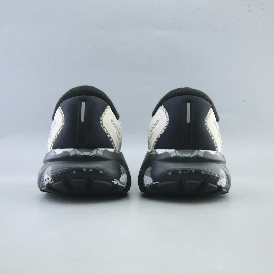 BROOKS GHOST 14