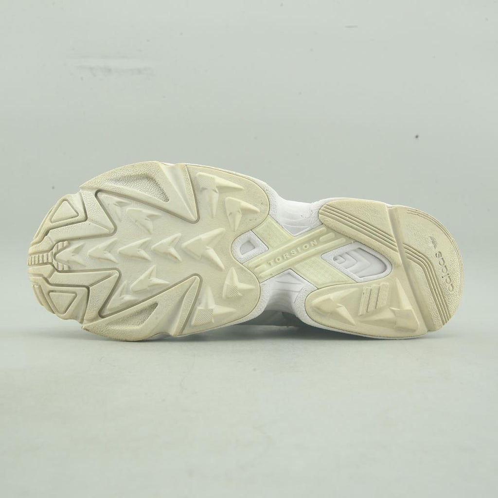 ADIDAS YUNG-96