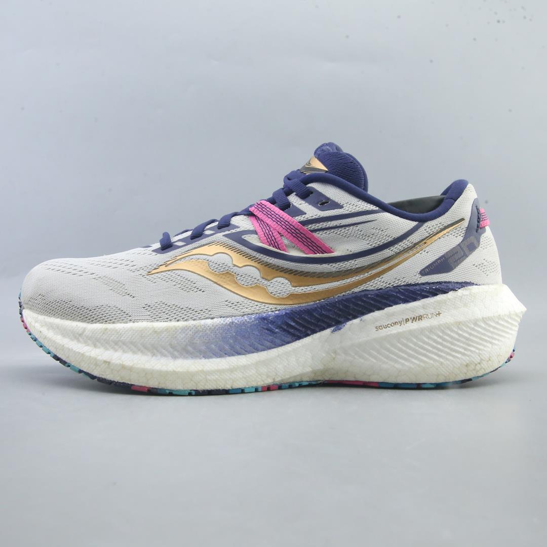 SAUCONY TRIUMPH 20