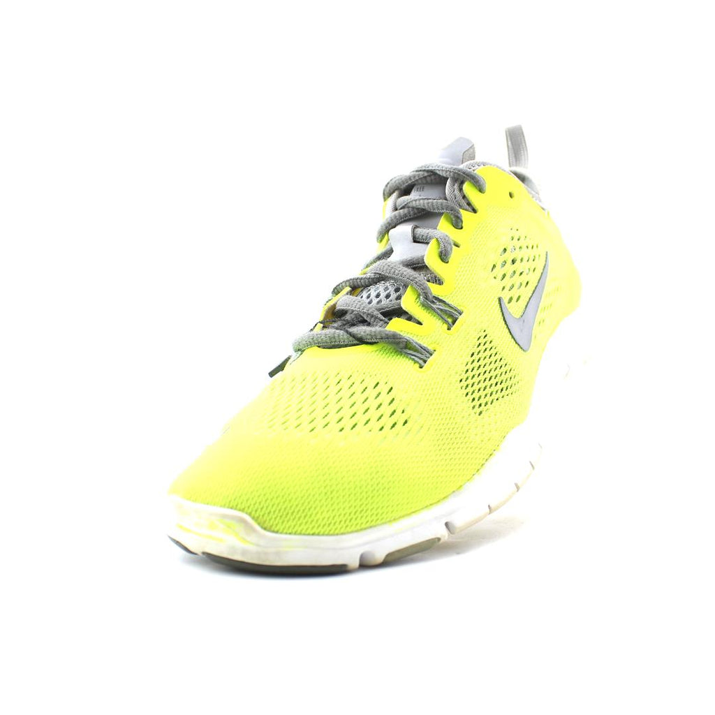 NIKE FREE TR FIT 4
