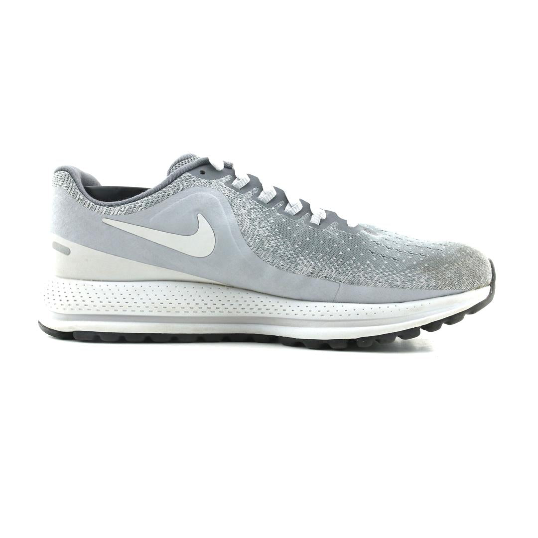 NIKE ZOOM VOMERO 13