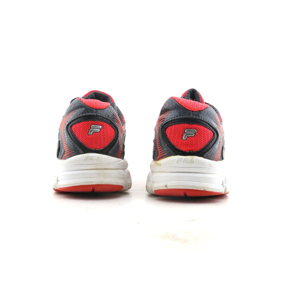 FILA .