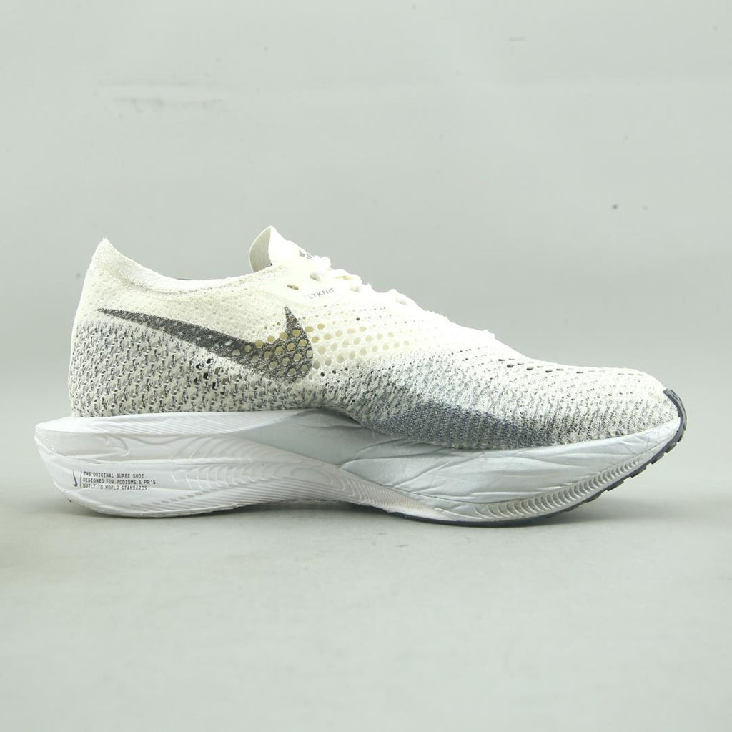 NIKE ZOOMX VAPORFLY 3