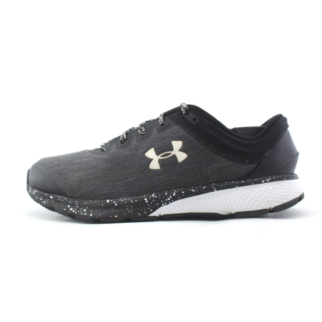 UNDER ARMOUR CHARGED ESCAPE 3