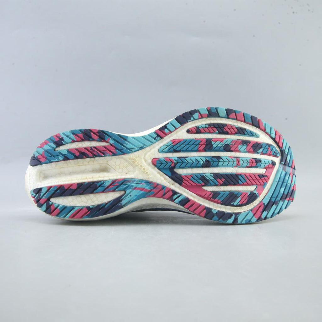 SAUCONY TRIUMPH 20