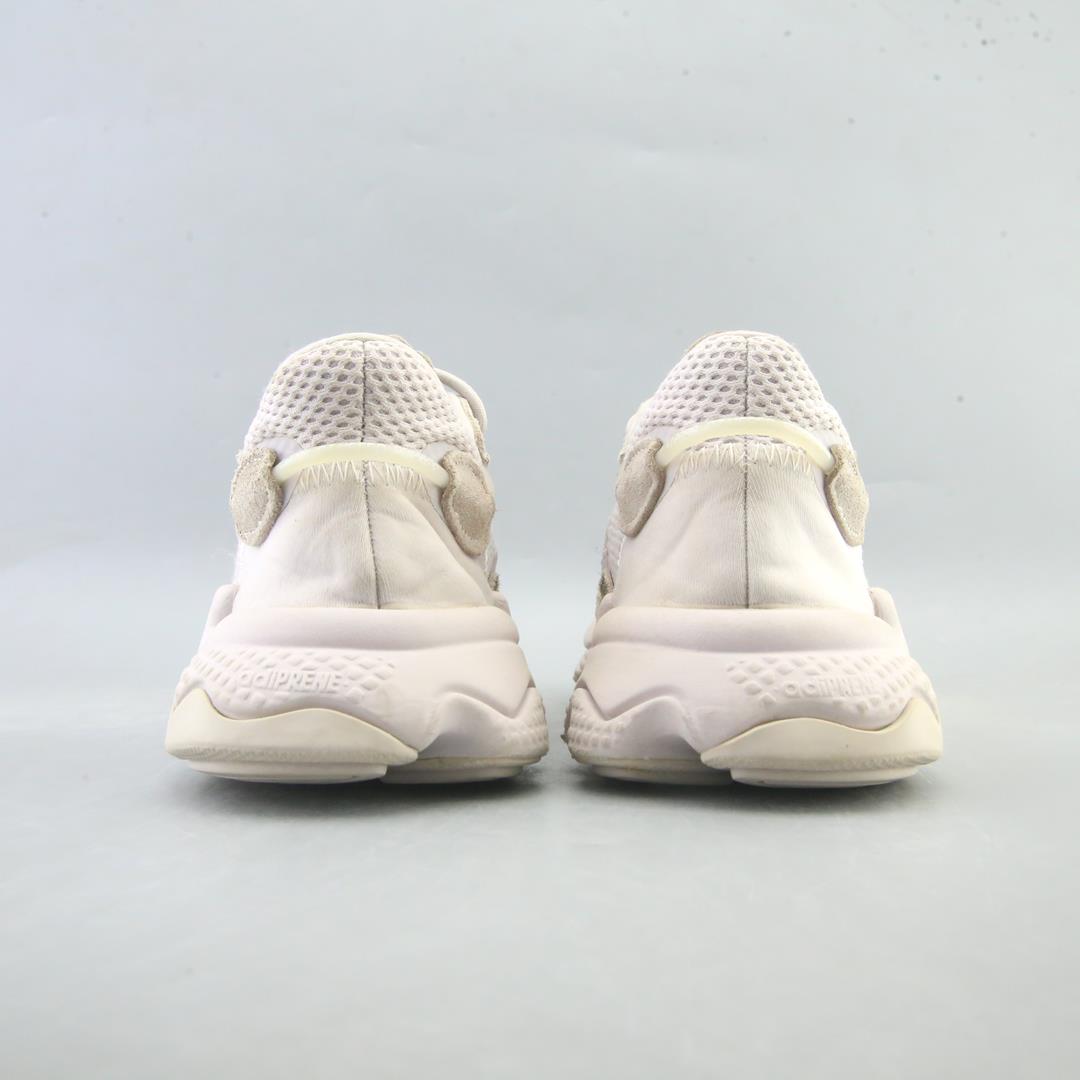 ADIDAS OZWEEGO