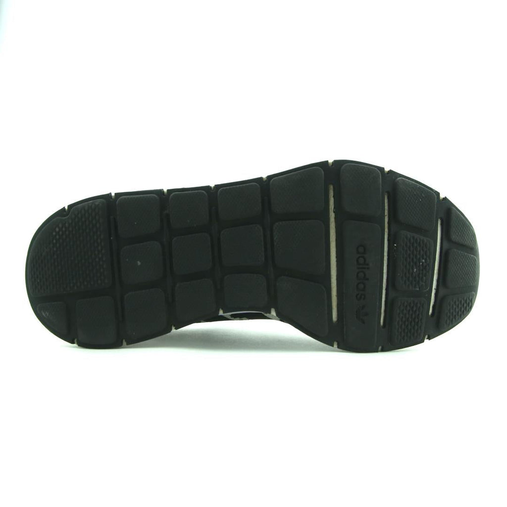 ADIDAS SWIFT RUN