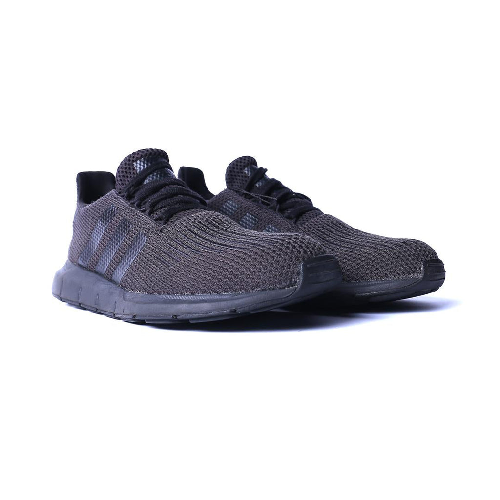 ADIDAS SWIFT RUN