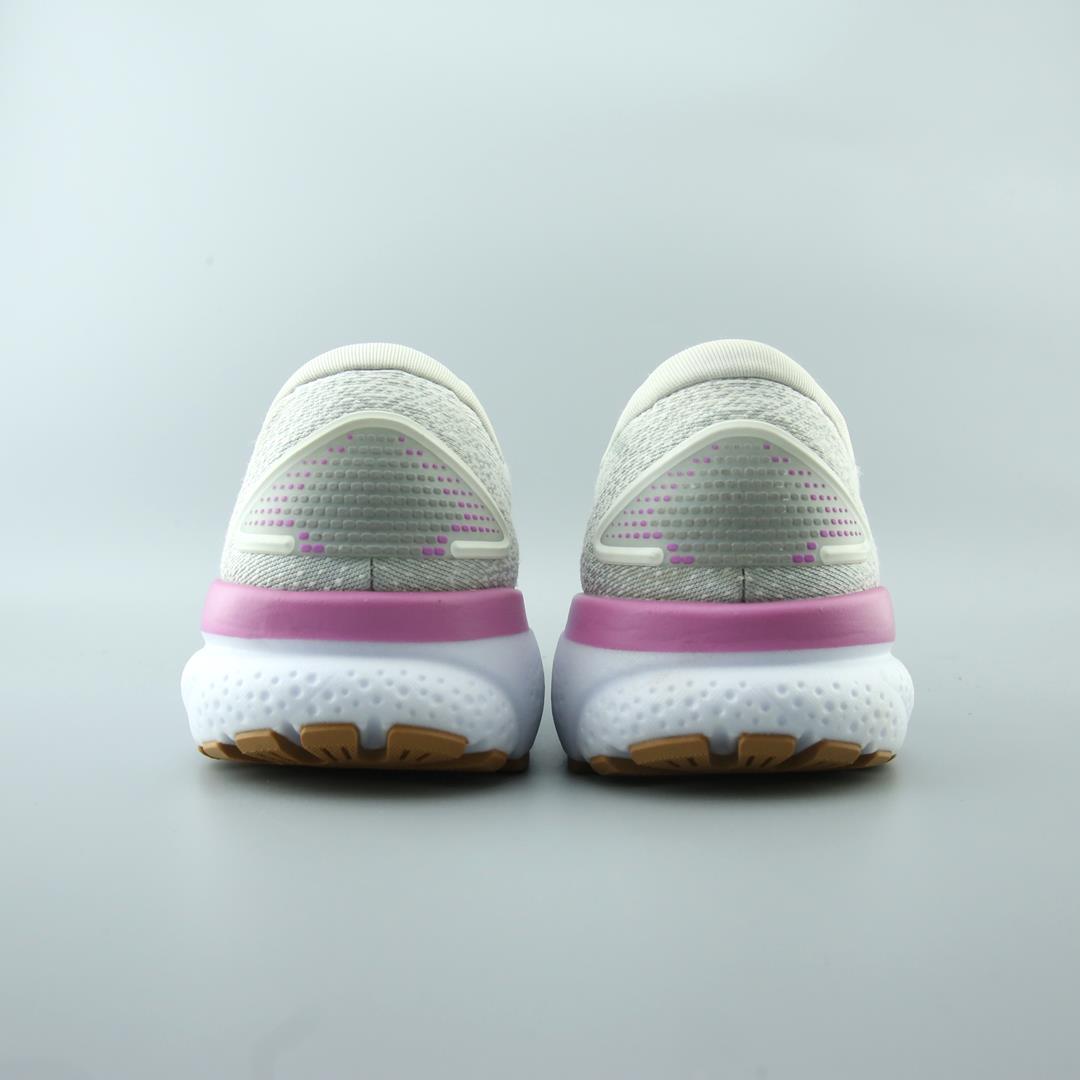 BROOKS GHOST 16
