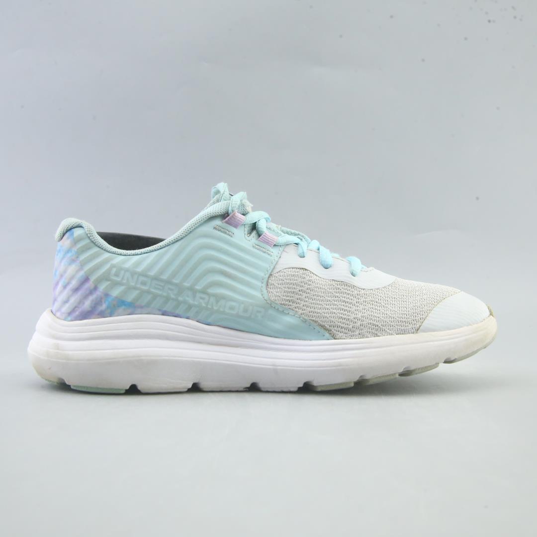UNDER ARMOUR OUT HUSTLE