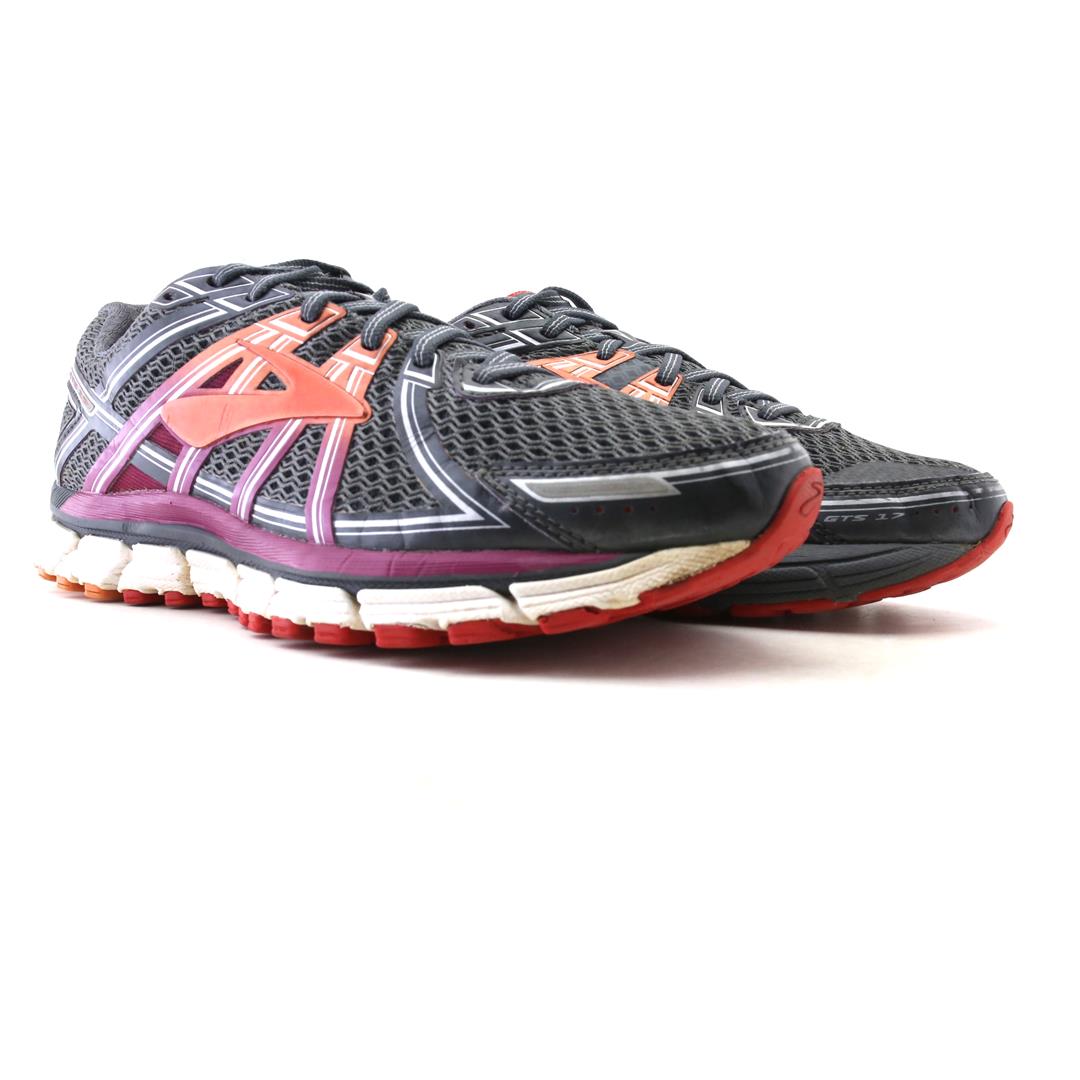 BROOKS ADRENALINE GTS 17