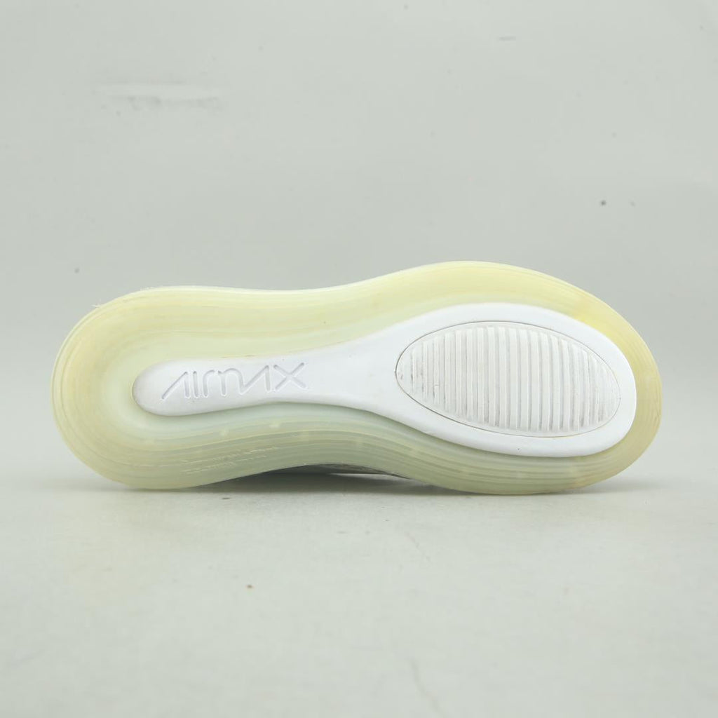 NIKE  AIR MAX 720