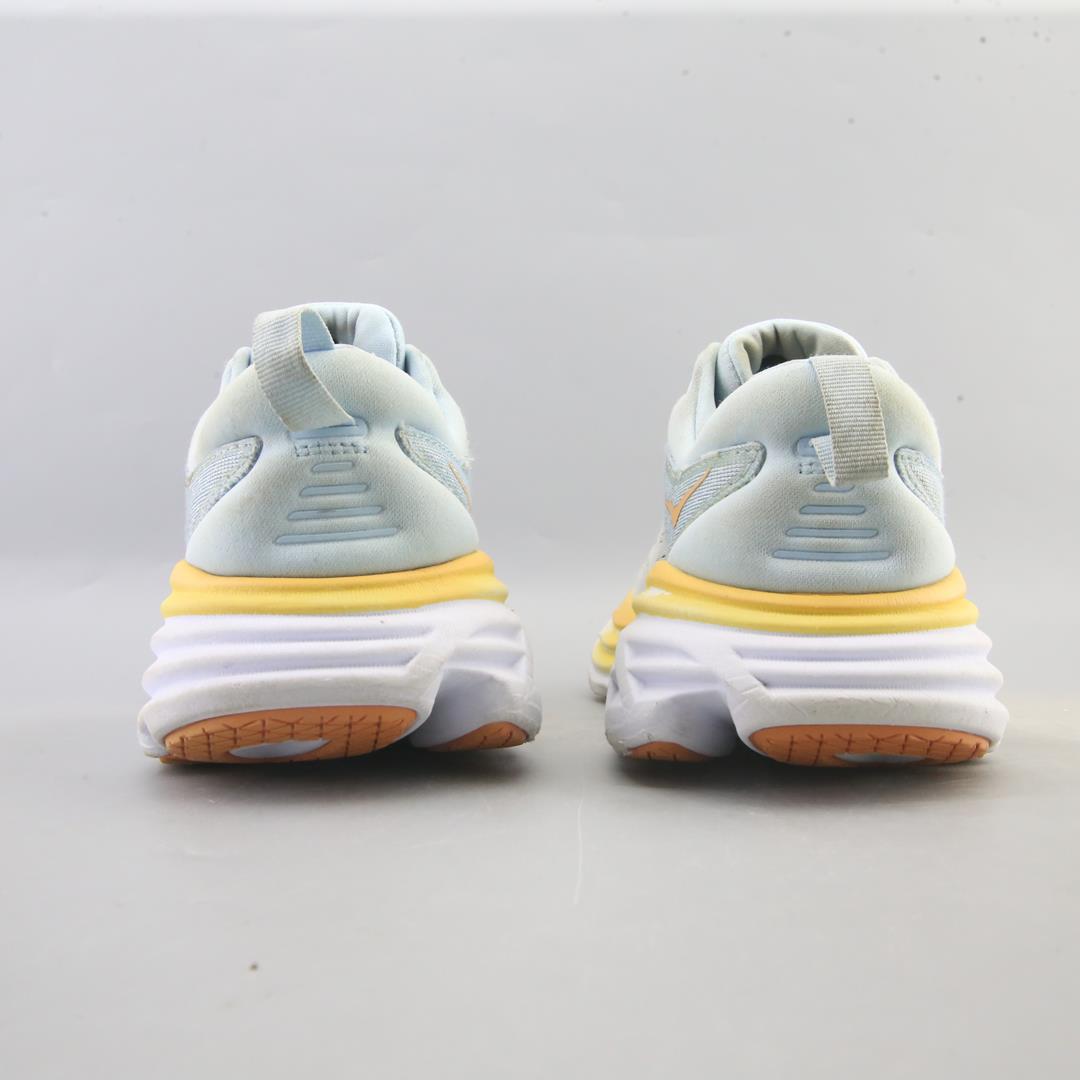 HOKA ONE ONE BONDI 8