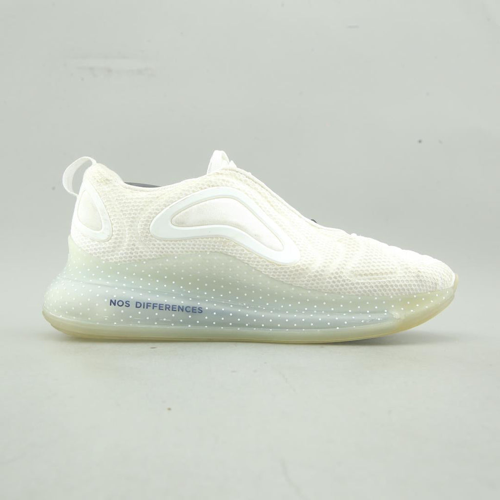NIKE  AIR MAX 720