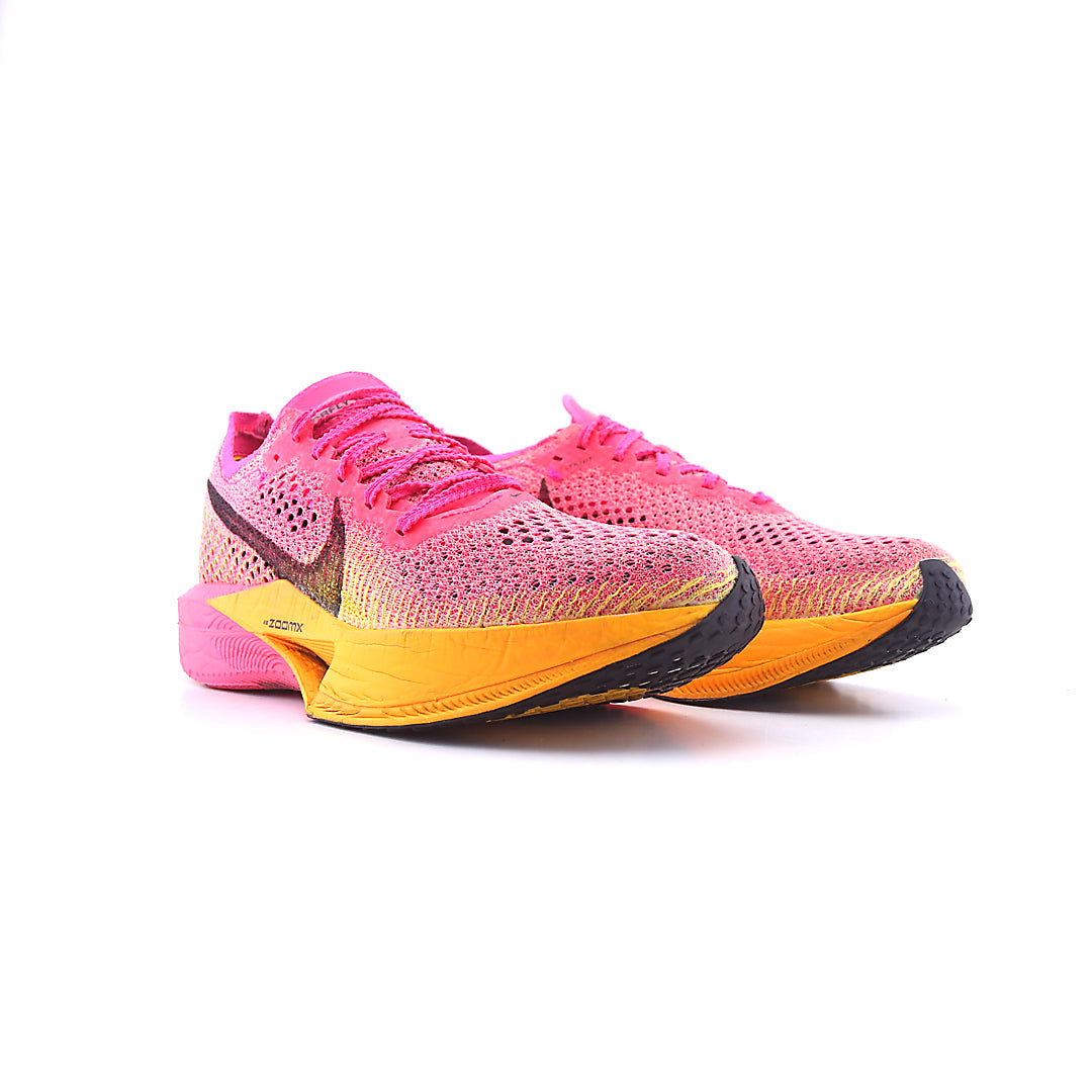 NIKE  ZOOMX VAPORFLY 3