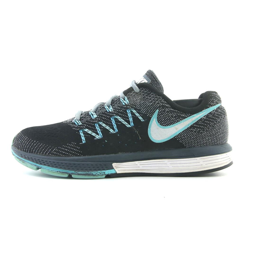NIKE AIR ZOOM VOMERO 10