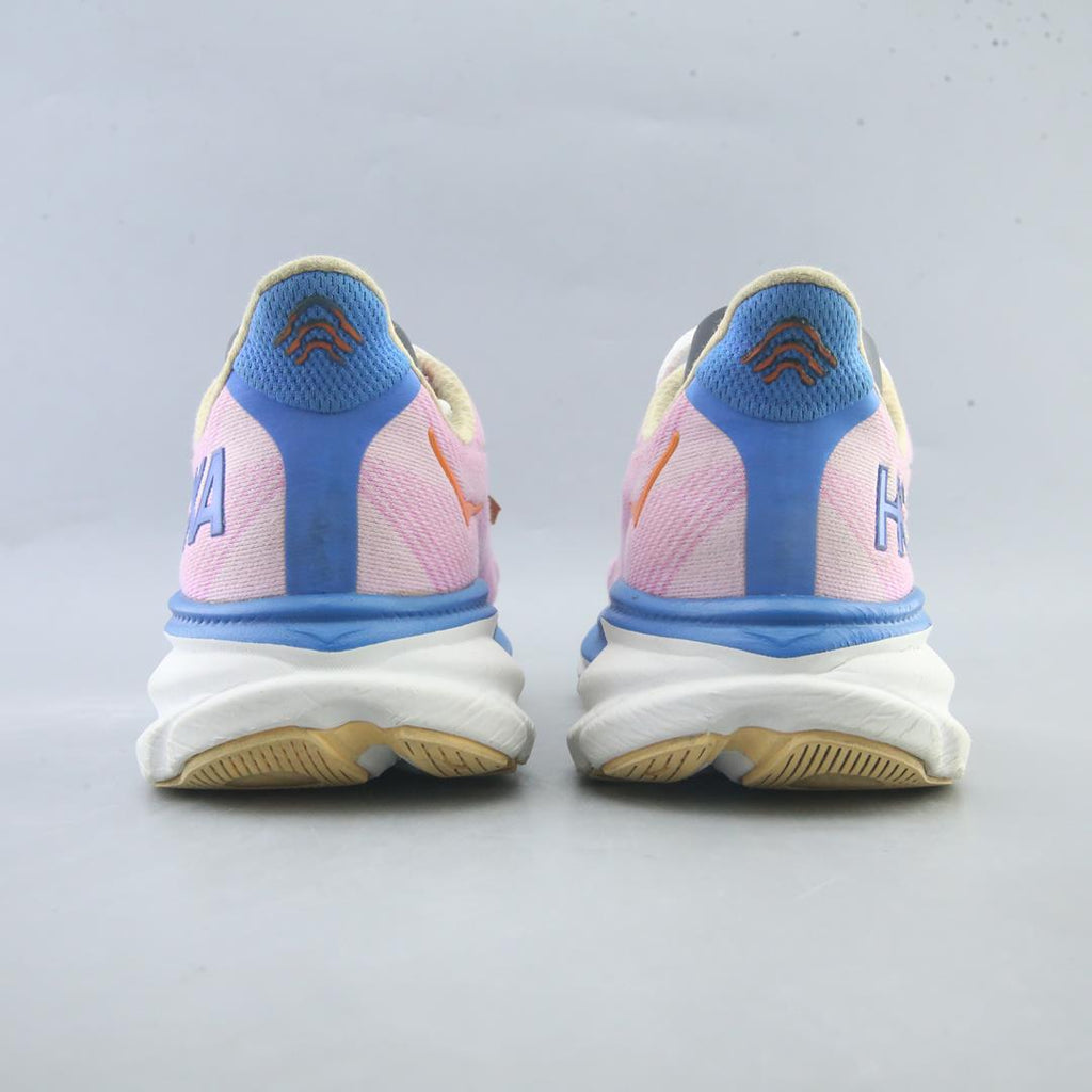 HOKA ONE ONE CLIFTON 9