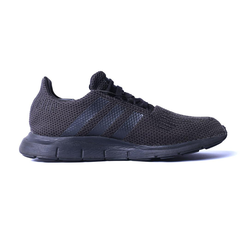 ADIDAS SWIFT RUN