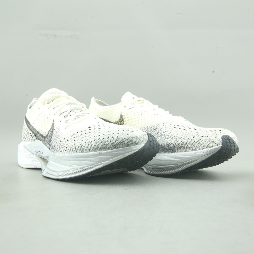 NIKE ZOOMX VAPORFLY 3
