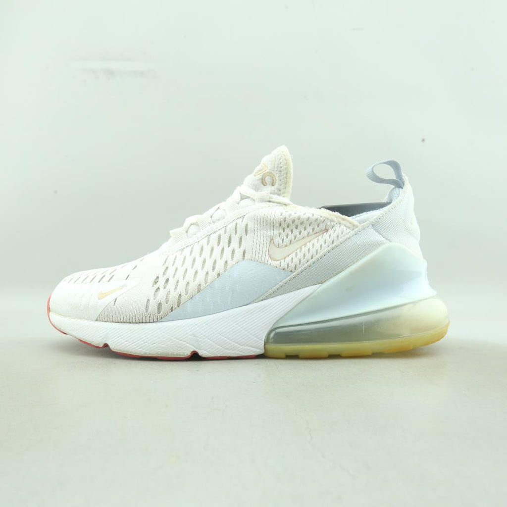 NIKE AIR MAX 270
