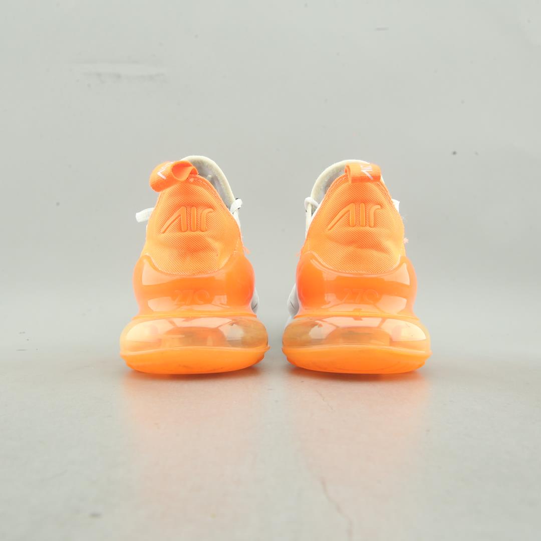 NIKE AIR MAX 270