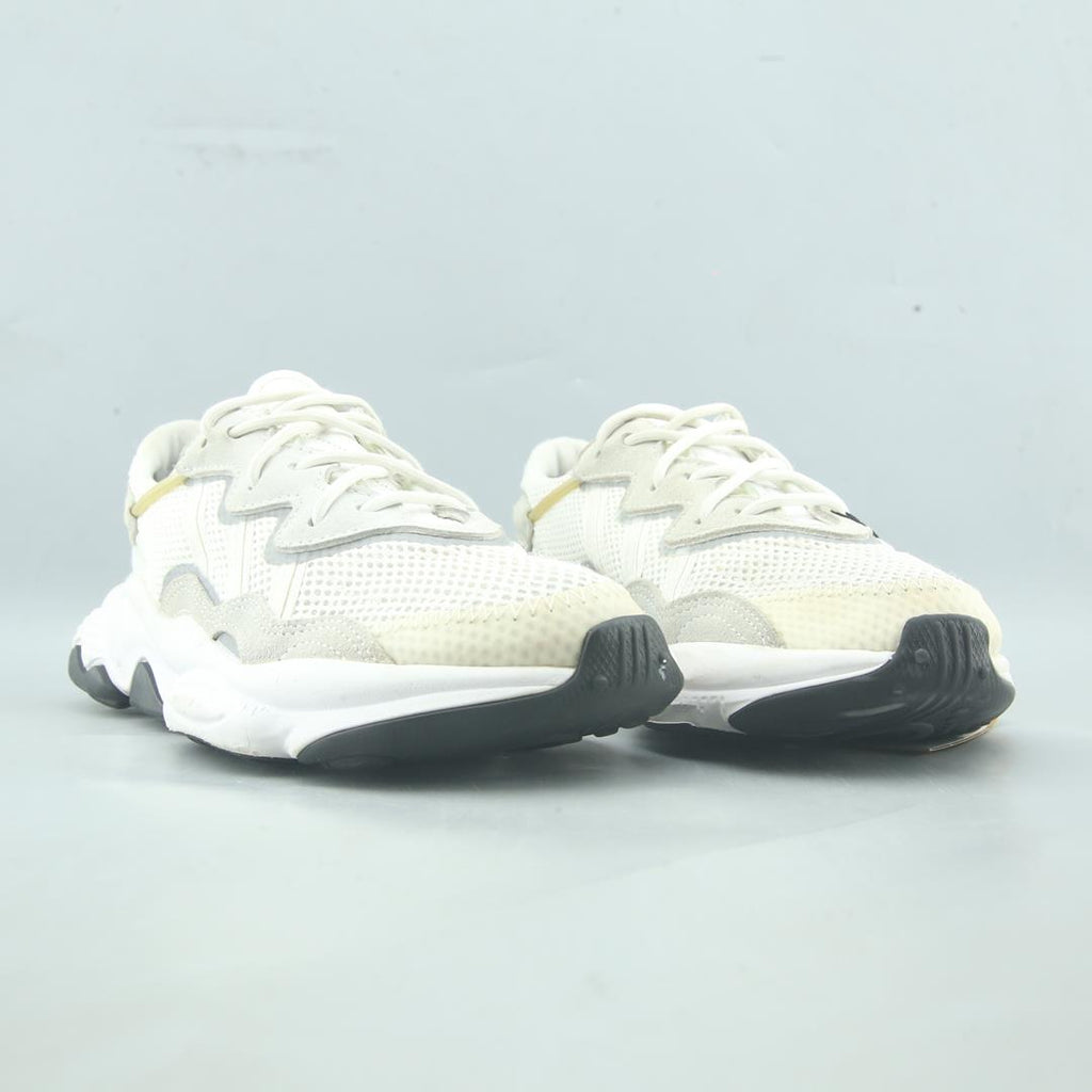 ADIDAS OZWEEGO