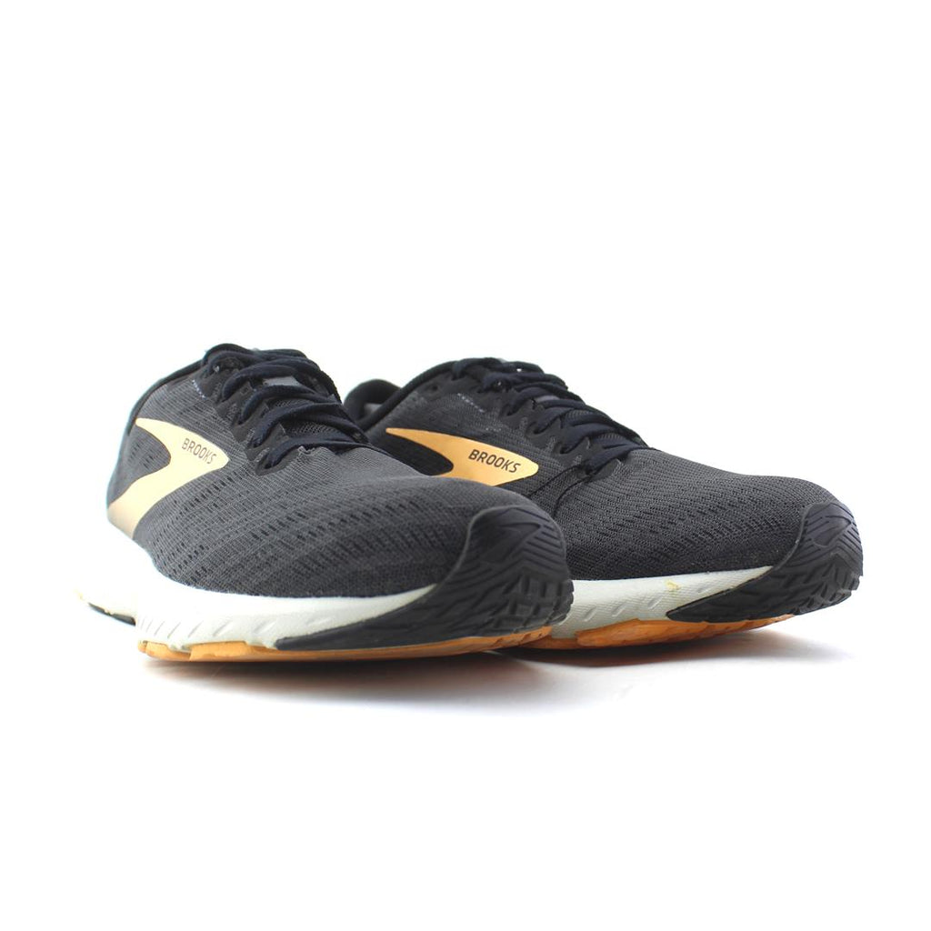 BROOKS LAUNCH 7