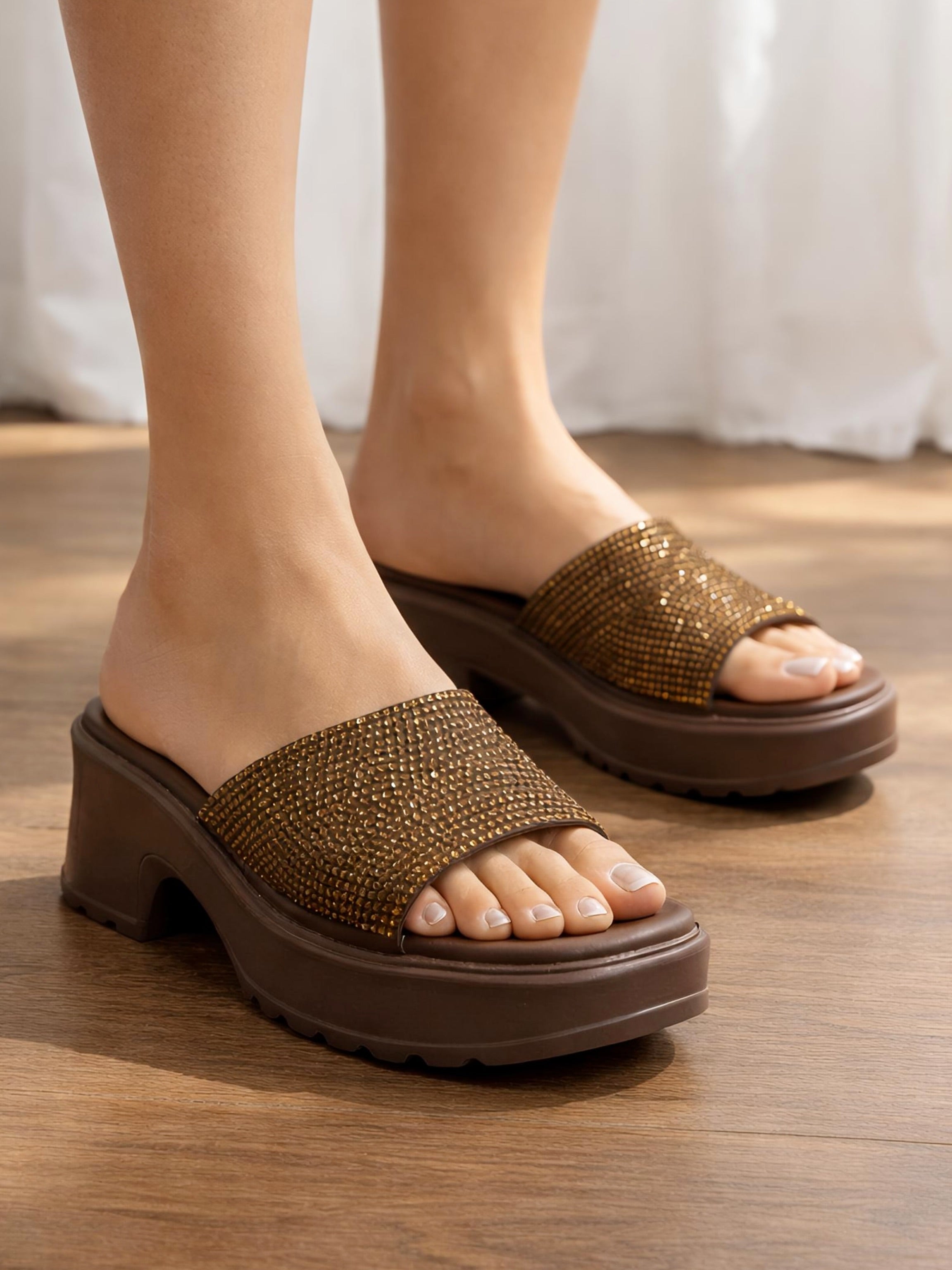 Moonstone Platform Slides