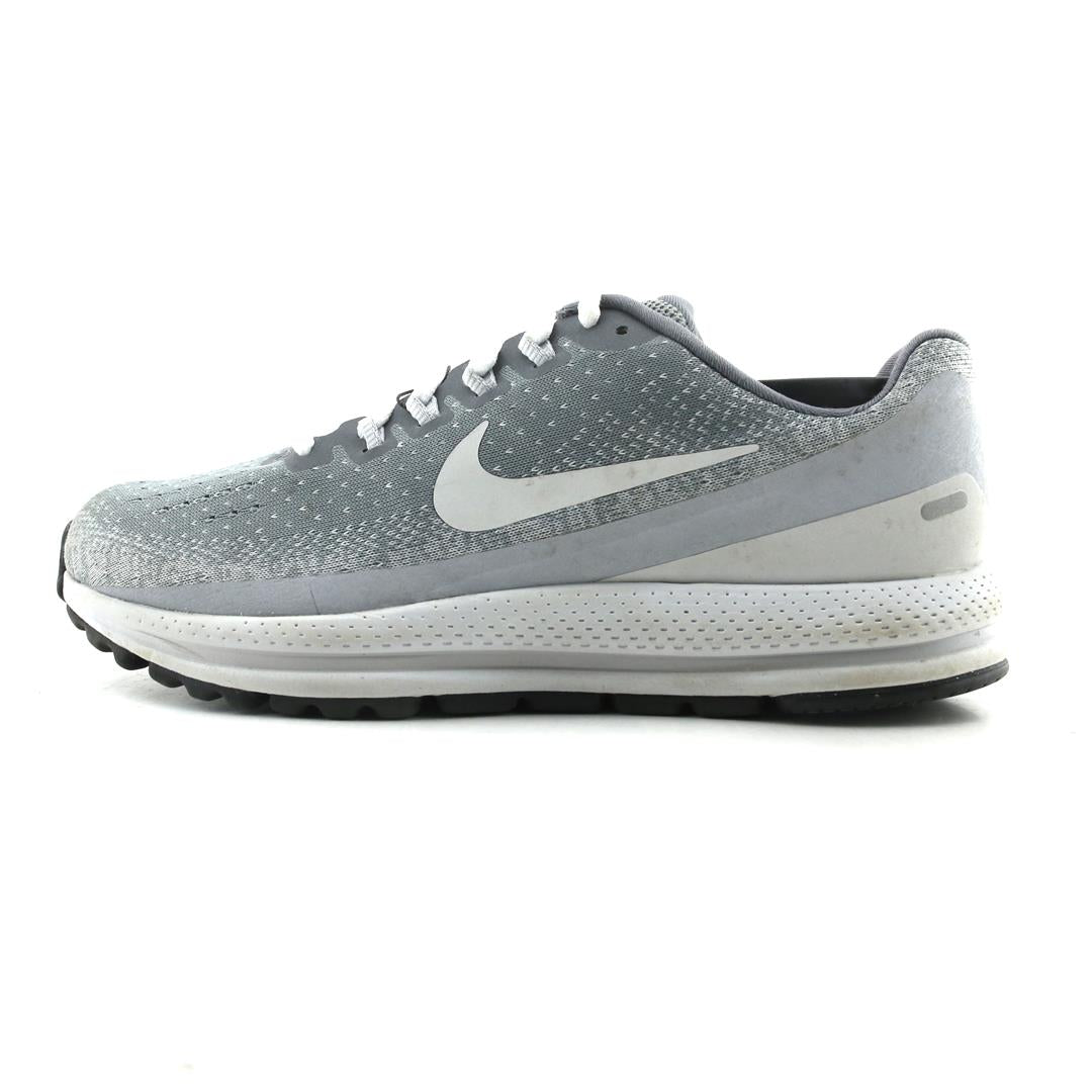 NIKE ZOOM VOMERO 13