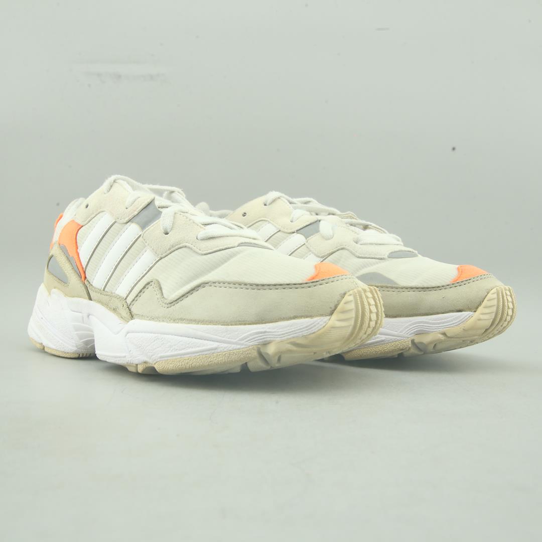 ADIDAS YUNG-96