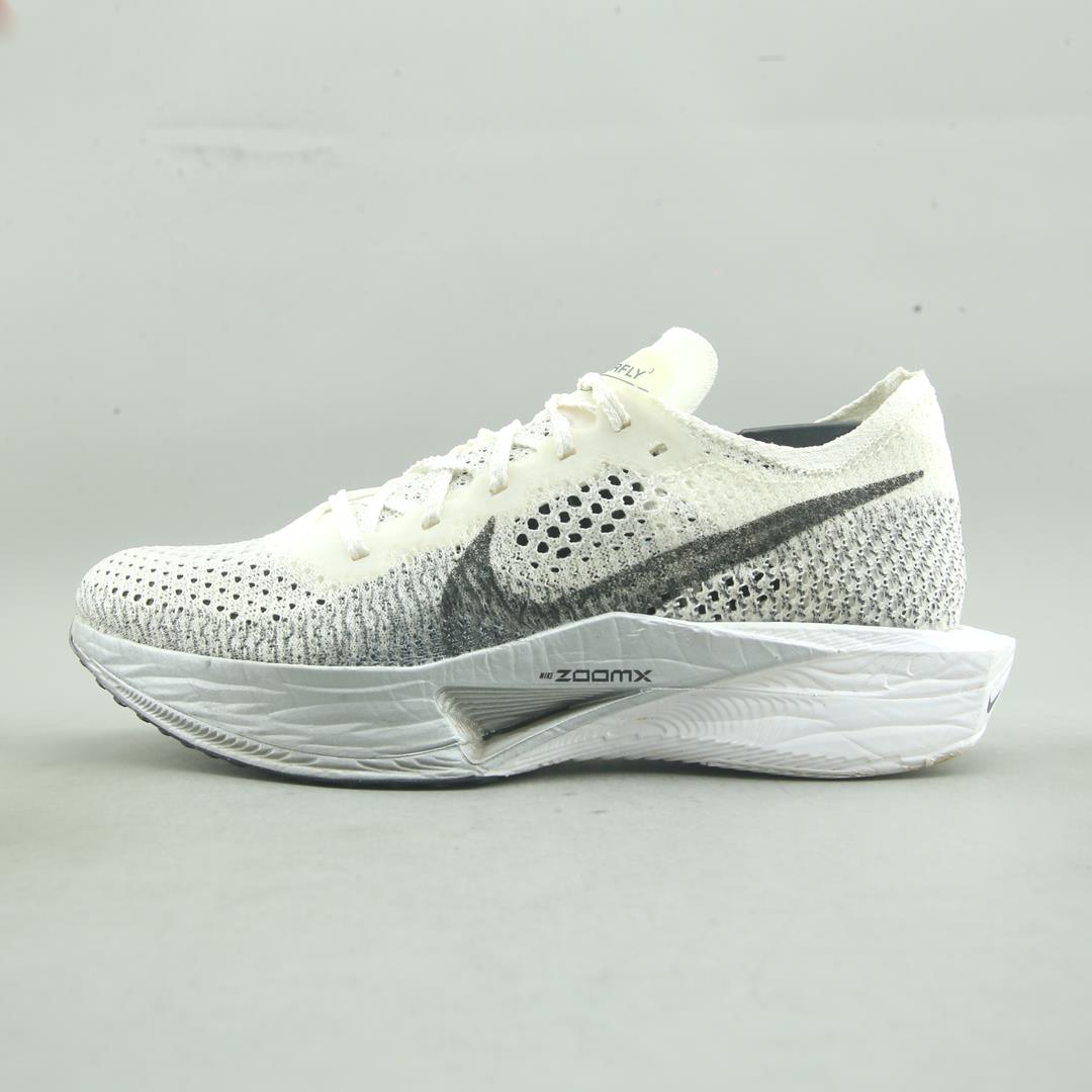 NIKE ZOOMX VAPORFLY 3