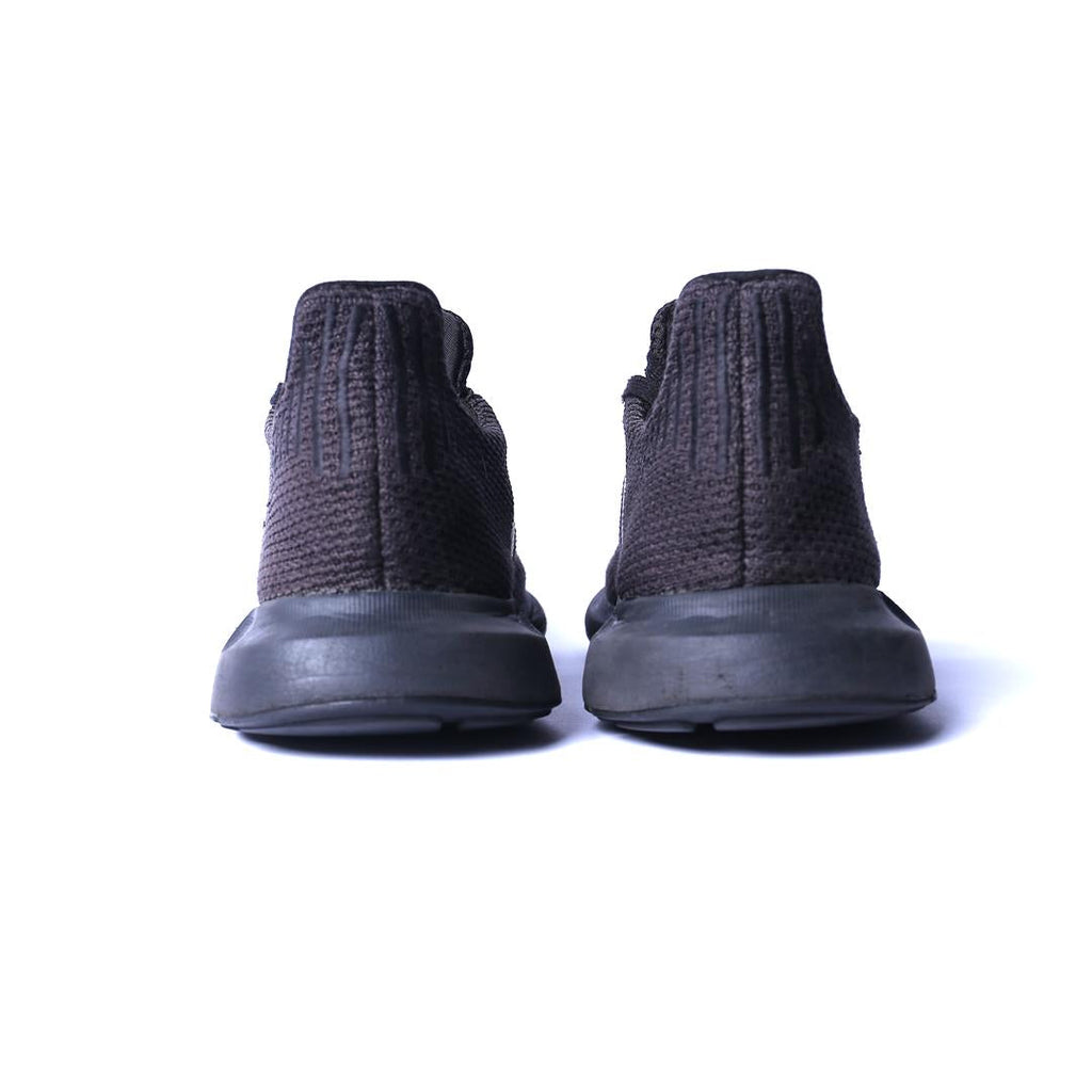 ADIDAS SWIFT RUN