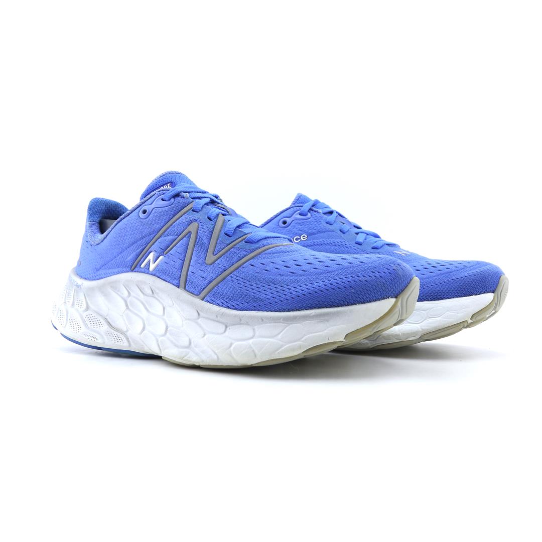 NEW BALANCE  FRESH FOAM X MORE V4