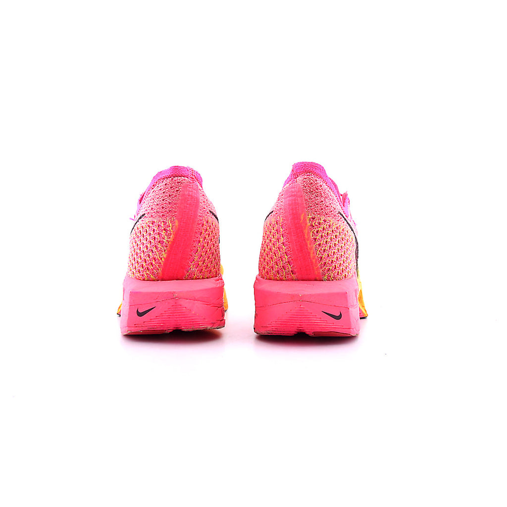 NIKE  ZOOMX VAPORFLY 3