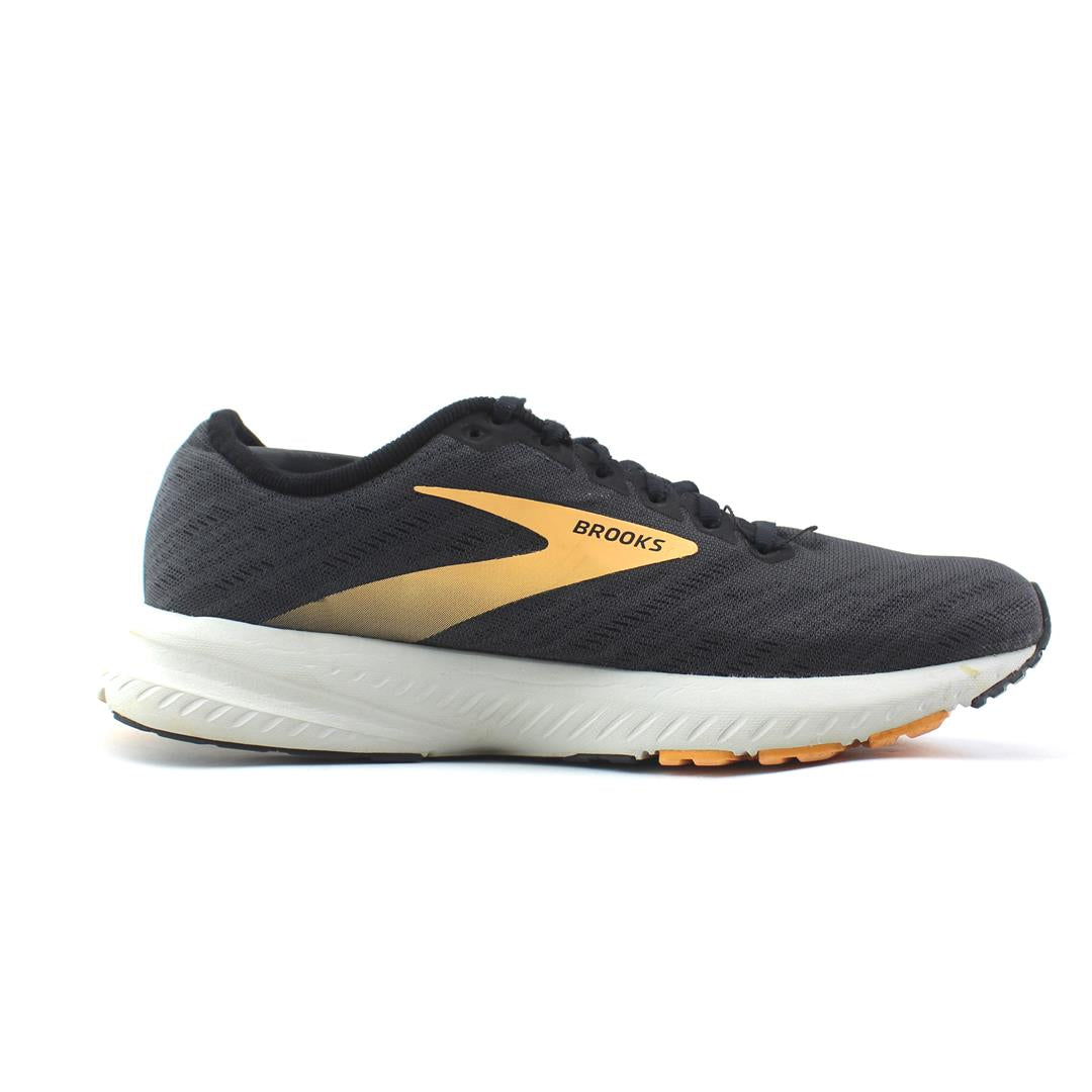 BROOKS LAUNCH 7