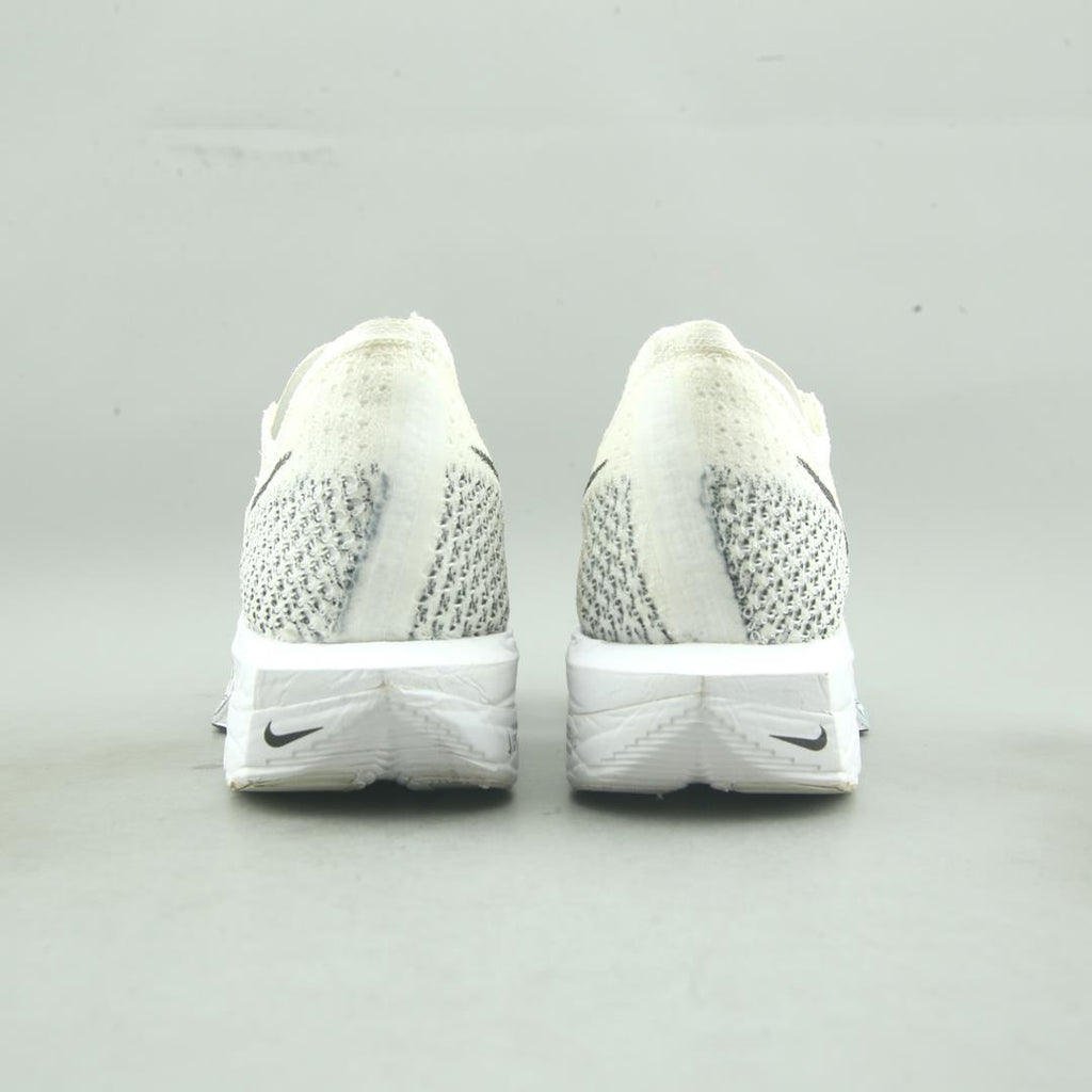NIKE ZOOMX VAPORFLY 3
