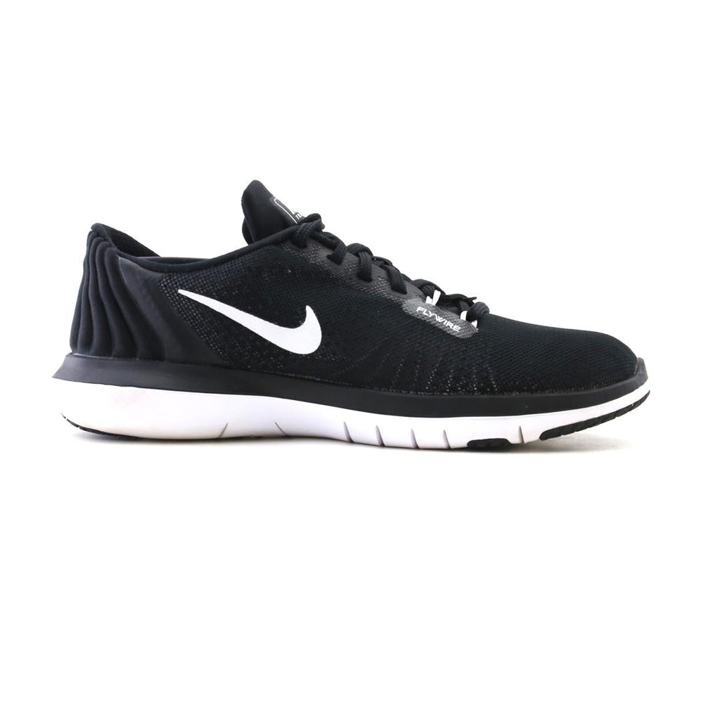 NIKE FLEX SUPREME TR 5
