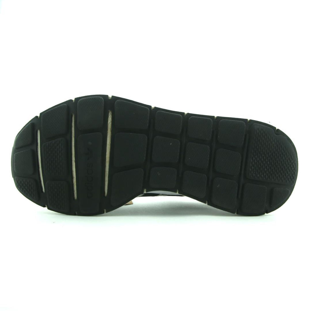 ADIDAS SWIFT RUN