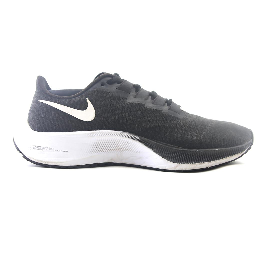 NIKE AIR ZOOM PEGASUS 37